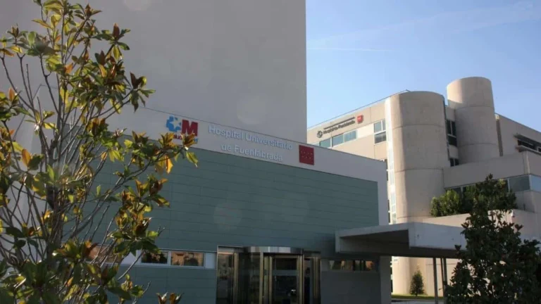 El Hospital de Fuenlabrada impulsa la medicina integrativa en pacientes oncológicos